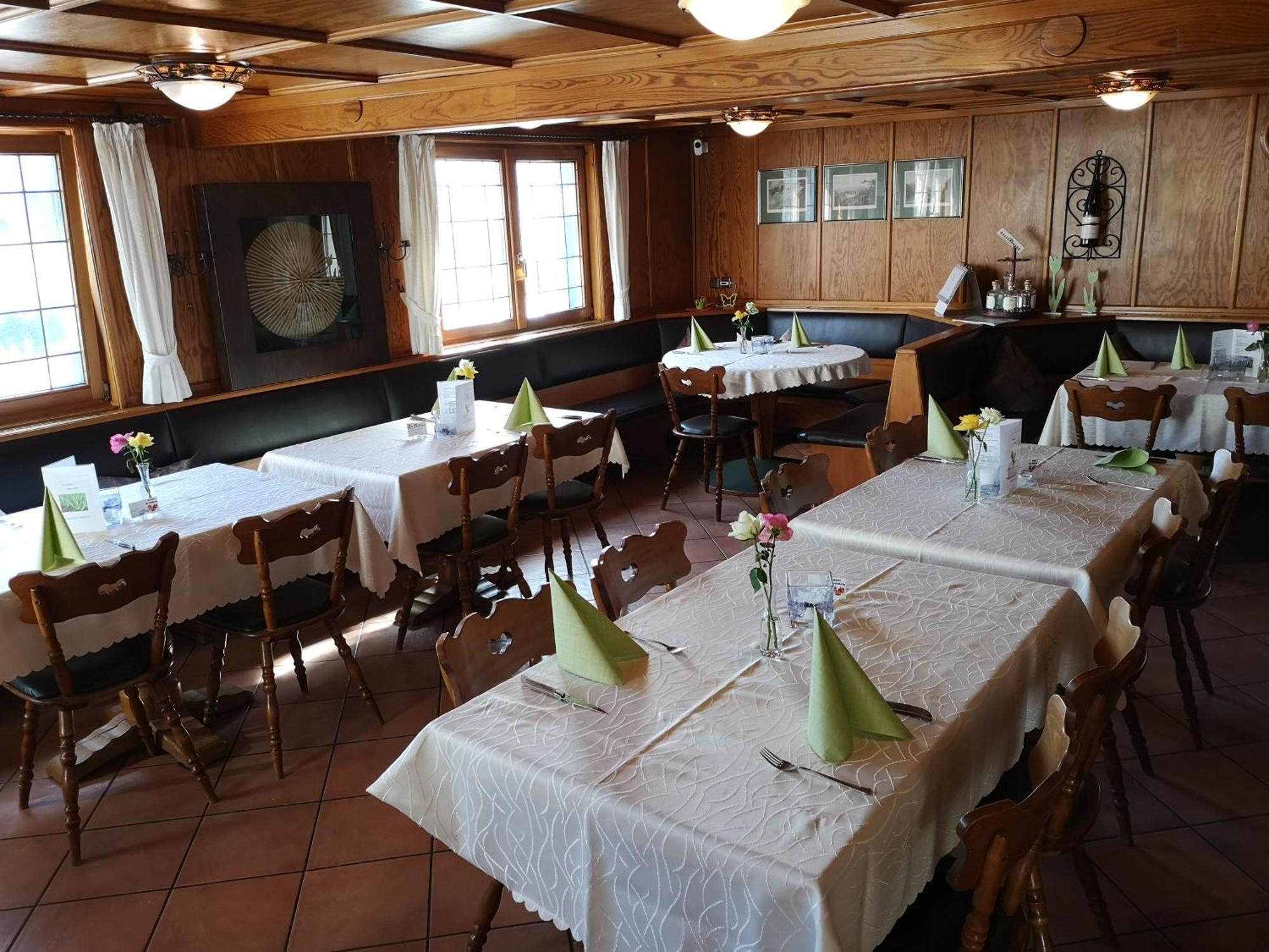 Hotel Dreikoenig & Restaurant Seegourmet Hagnau Exterior photo